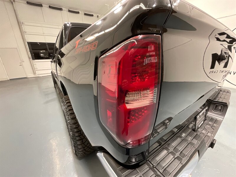 2015 Toyota Tundra SR5 Crew Max 5.7L V8 / NEW WHEELS & TIRES /OFF RD / ZERO RUST / NAVIGATION & BACKUP CAMERA - Photo 28 - Gladstone, OR 97027