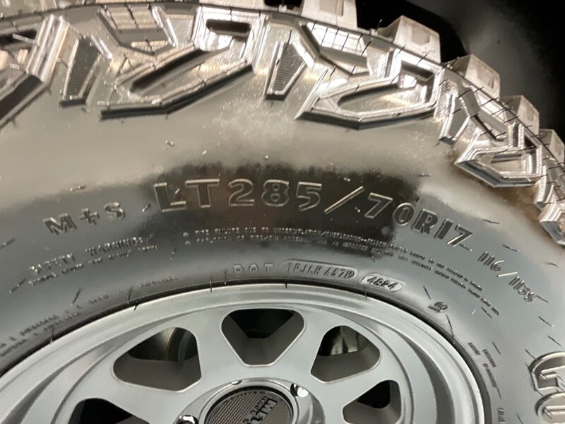 2015 Toyota Tundra SR5 Crew Max 5.7L V8 / NEW WHEELS & TIRES /OFF RD / ZERO RUST / NAVIGATION & BACKUP CAMERA - Photo 46 - Gladstone, OR 97027