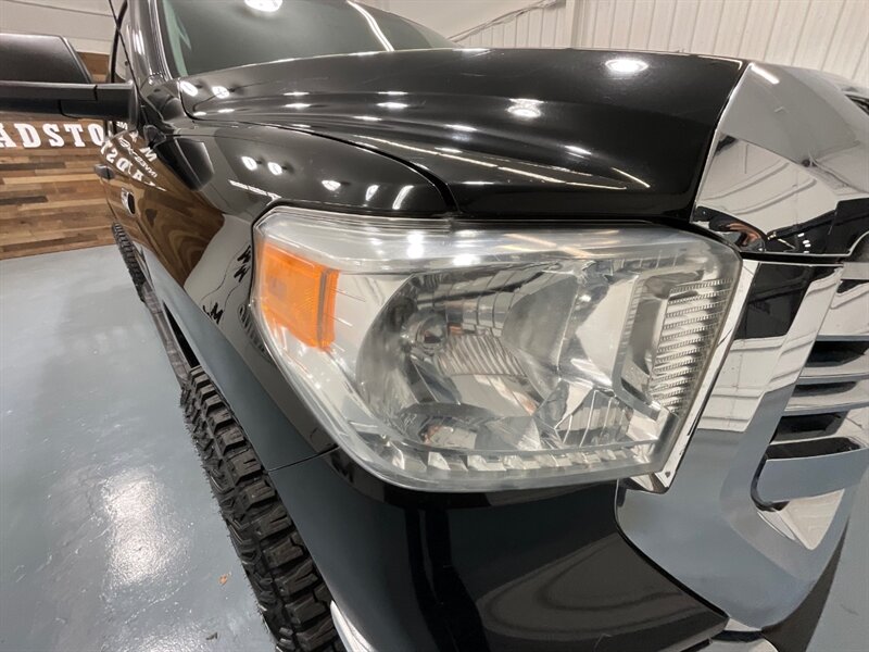 2015 Toyota Tundra SR5 Crew Max 5.7L V8 / NEW WHEELS & TIRES /OFF RD / ZERO RUST / NAVIGATION & BACKUP CAMERA - Photo 26 - Gladstone, OR 97027