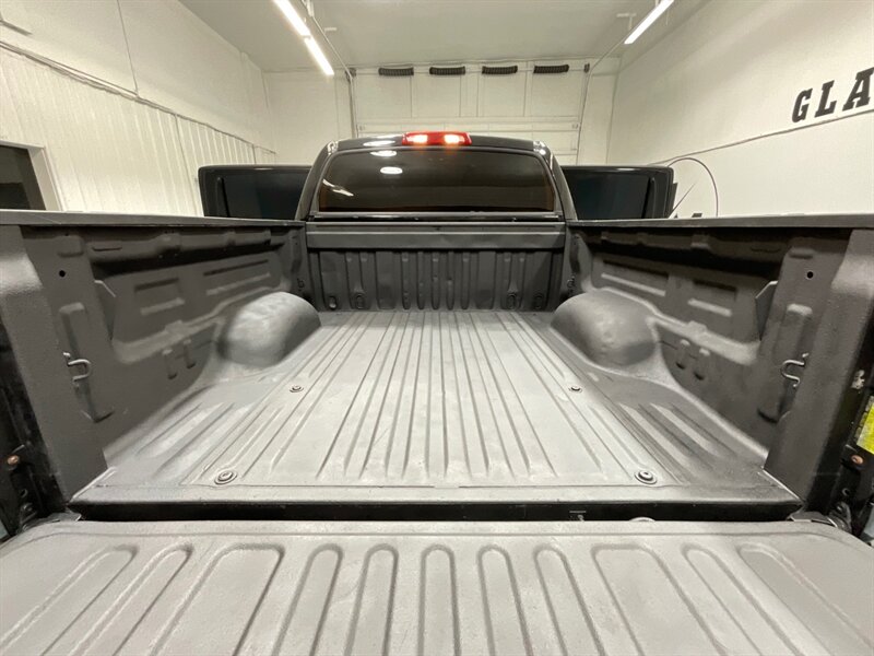 2015 Toyota Tundra SR5 Crew Max 5.7L V8 / NEW WHEELS & TIRES /OFF RD / ZERO RUST / NAVIGATION & BACKUP CAMERA - Photo 45 - Gladstone, OR 97027