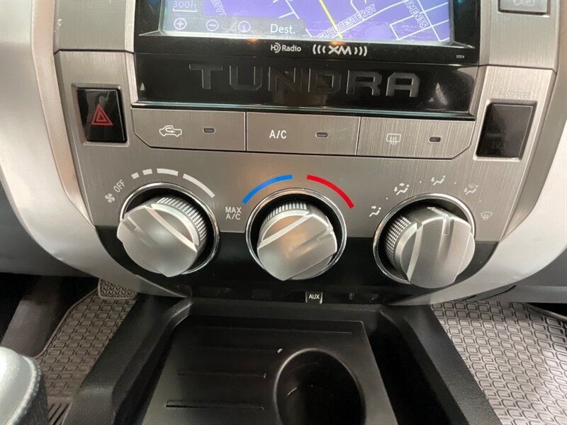 2015 Toyota Tundra SR5 Crew Max 5.7L V8 / NEW WHEELS & TIRES /OFF RD / ZERO RUST / NAVIGATION & BACKUP CAMERA - Photo 19 - Gladstone, OR 97027