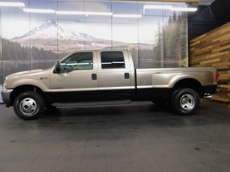 2003 Ford F-350 Lariat Crew Cab 4X4 / 7.3L DIESEL / DUALLY / Clean   - Photo 3 - Gladstone, OR 97027