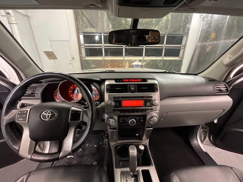 2011 Toyota 4Runner SR5 Premium 4X4 / Leather Heated Seats / Sunroof   - Photo 35 - Gladstone, OR 97027