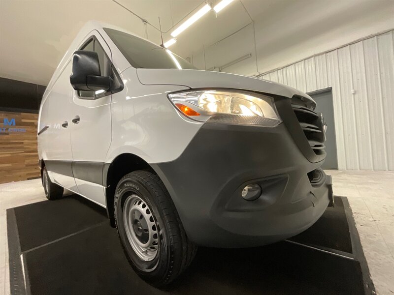 2020 Mercedes-Benz Sprinter 2500 CARGO VAN / 3.0L V6 DIESEL / HIGHROOF 144 " WB  / 1-OWNER LOCAL VAN / Backup Camera / HIGHROOF w. 144 " WB / ONLY 28,000 MILES - Photo 28 - Gladstone, OR 97027