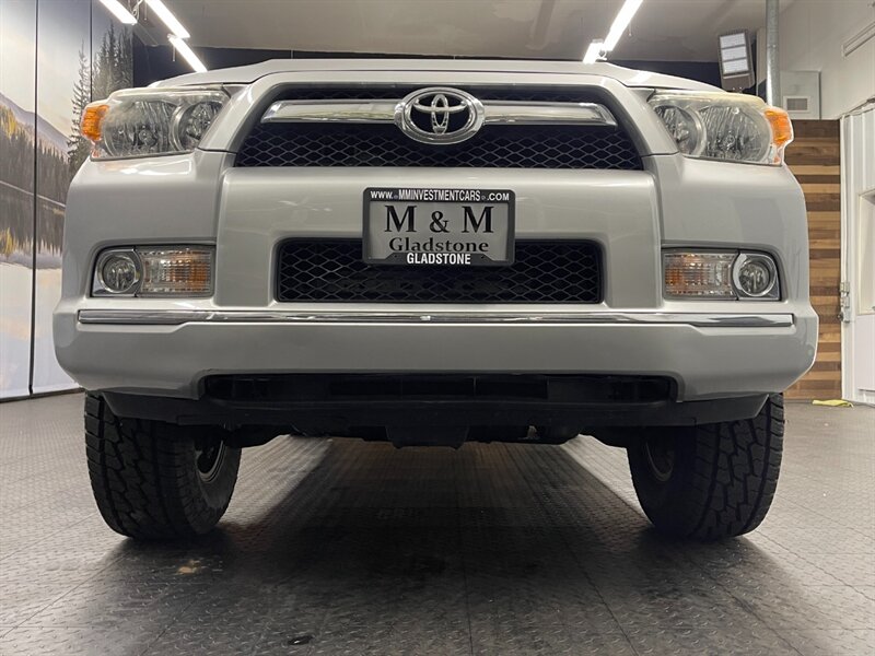 2013 Toyota 4Runner SR5 4x4 / 3RD ROW SE   - Photo 49 - Gladstone, OR 97027