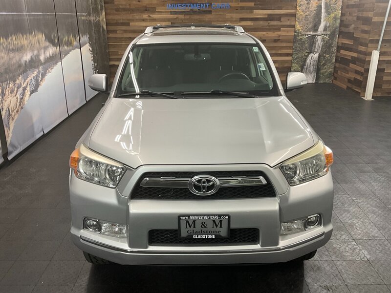 2013 Toyota 4Runner SR5 4x4 / 3RD ROW SE   - Photo 8 - Gladstone, OR 97027