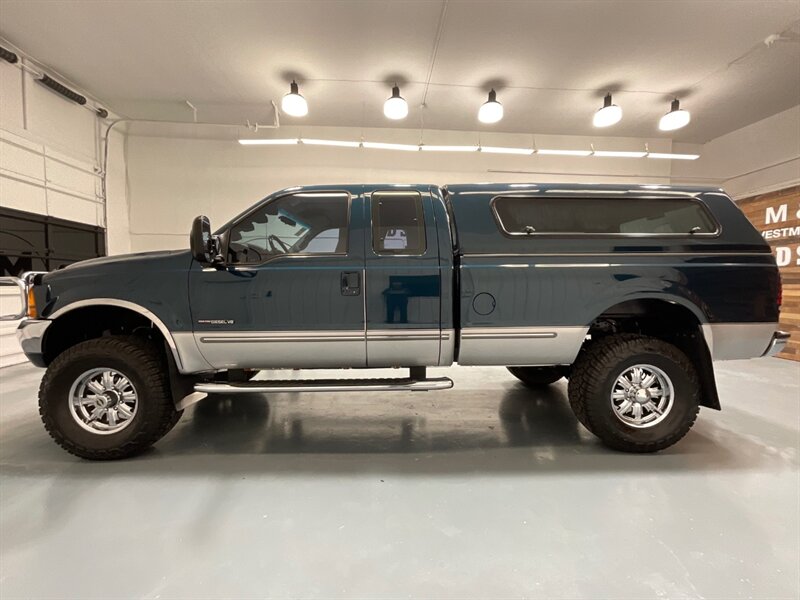 1999 Ford F-250 Super Duty XLT 4X4 / 7.3L DIESEL /LIFTED/117K MILE  / ZERO RUST - Photo 3 - Gladstone, OR 97027