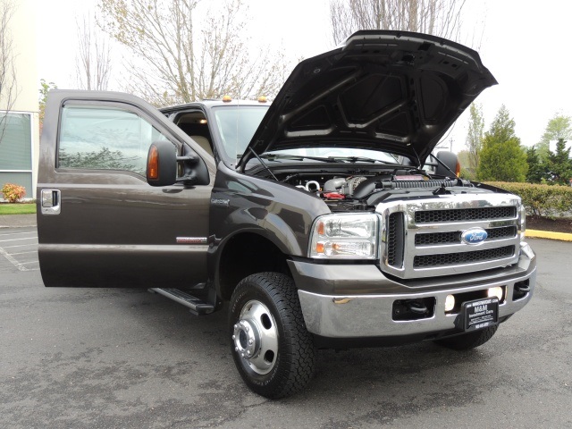 2005 Ford F-350 Super Duty Lariat DUALLY Diesel   - Photo 16 - Portland, OR 97217