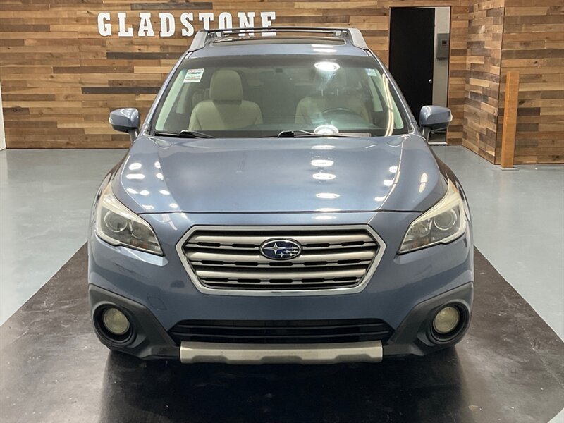 2015 Subaru Outback 3.6R Limited AWD / 3.6L 6Cyl / Leather Sunroof  / Excel Cond - Photo 6 - Gladstone, OR 97027