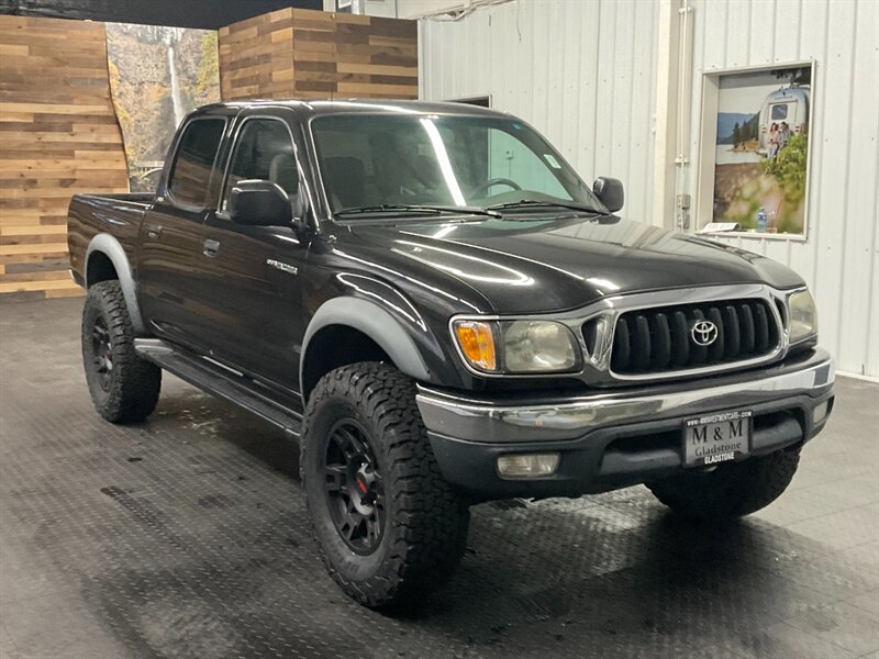 2001 Toyota Tacoma SR5 V6  Double Cab 4X4 / 1-OWNER / LIFTED LIFTED  NEW LIFT w/ NEW 33 " BF GOODRICH TIRES & 17 " OEM TRD WHEELS / TIMING BELT DONE / RUST FREE - Photo 2 - Gladstone, OR 97027