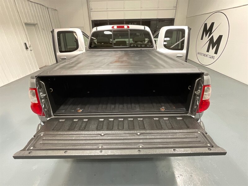 2005 Toyota Tundra SR5 TRD OFF RD 4X4 / V8 / 1-OWNER / NEW TIRES  / ZERO RUST / TIMING BELT SERVICE RECENTLY DONE - Photo 12 - Gladstone, OR 97027