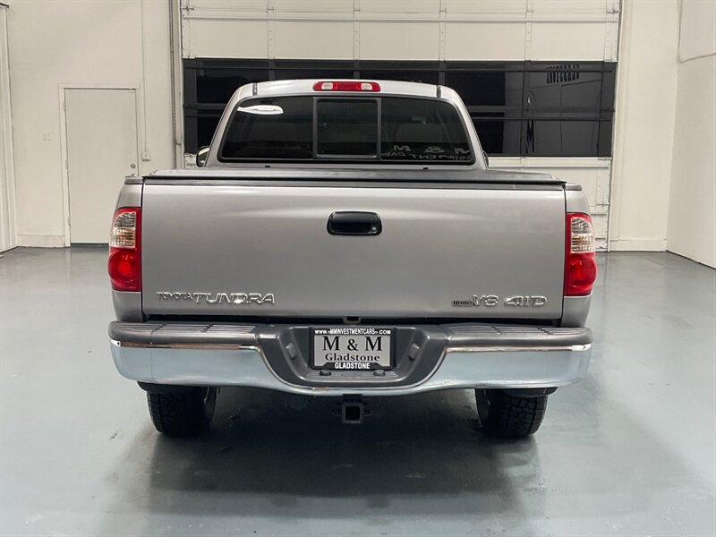 2005 Toyota Tundra SR5 TRD OFF RD 4X4 / V8 / 1-OWNER / NEW TIRES  / ZERO RUST / TIMING BELT SERVICE RECENTLY DONE - Photo 8 - Gladstone, OR 97027