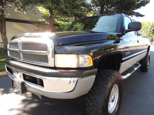 1999 Dodge Ram 2500 ST/ 4WD/ 5.9L Cummins Diesel/ 5-Speed Manual   - Photo 35 - Portland, OR 97217