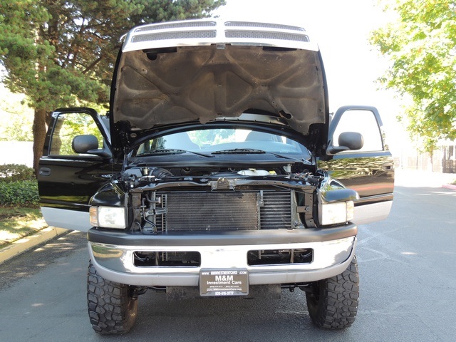 1999 Dodge Ram 2500 ST/ 4WD/ 5.9L Cummins Diesel/ 5-Speed Manual   - Photo 19 - Portland, OR 97217