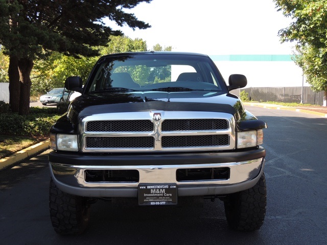 1999 Dodge Ram 2500 ST/ 4WD/ 5.9L Cummins Diesel/ 5-Speed Manual   - Photo 5 - Portland, OR 97217