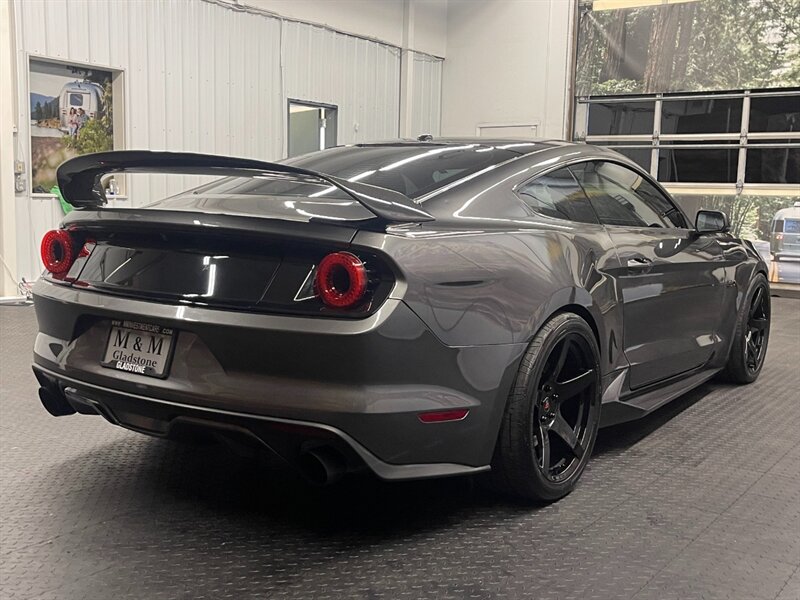 2016 Ford Mustang GT Coupe / 5.0L / 6-SPEED /UPGRADED / 17,000 MILES   - Photo 8 - Gladstone, OR 97027