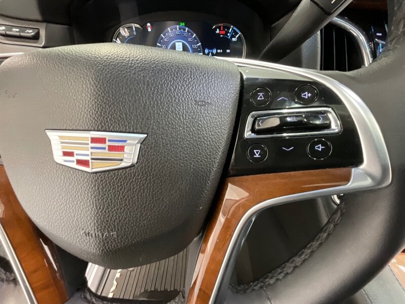 2017 Cadillac Escalade Premium Luxury 4X4 / 6.2L V8 / LOADED / 62K MILES   - Photo 50 - Gladstone, OR 97027