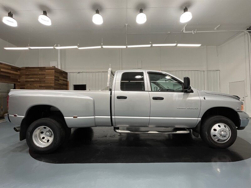 2003 Dodge Ram 3500 SLT 4X4 / DUALLY / 5.9L DIESEL /1-OWNER /114K MILE  / NO RUST / Excel Cond - Photo 4 - Gladstone, OR 97027