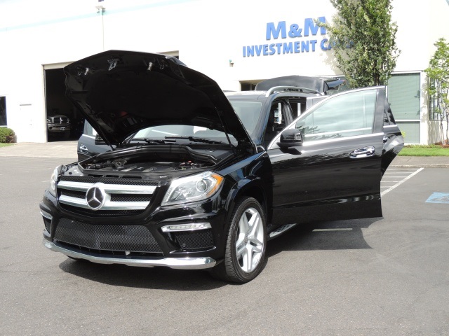 2013 Mercedes-Benz GL550 / 4-MATIC/ Third Seat  / 1-OWNER / LOADED   - Photo 25 - Portland, OR 97217