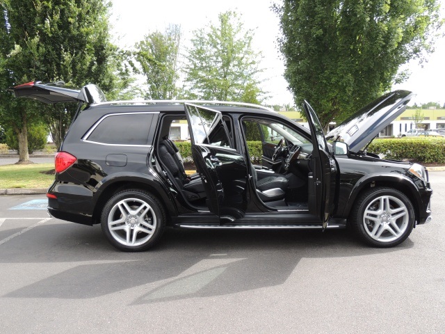 2013 Mercedes-Benz GL550 / 4-MATIC/ Third Seat  / 1-OWNER / LOADED   - Photo 30 - Portland, OR 97217