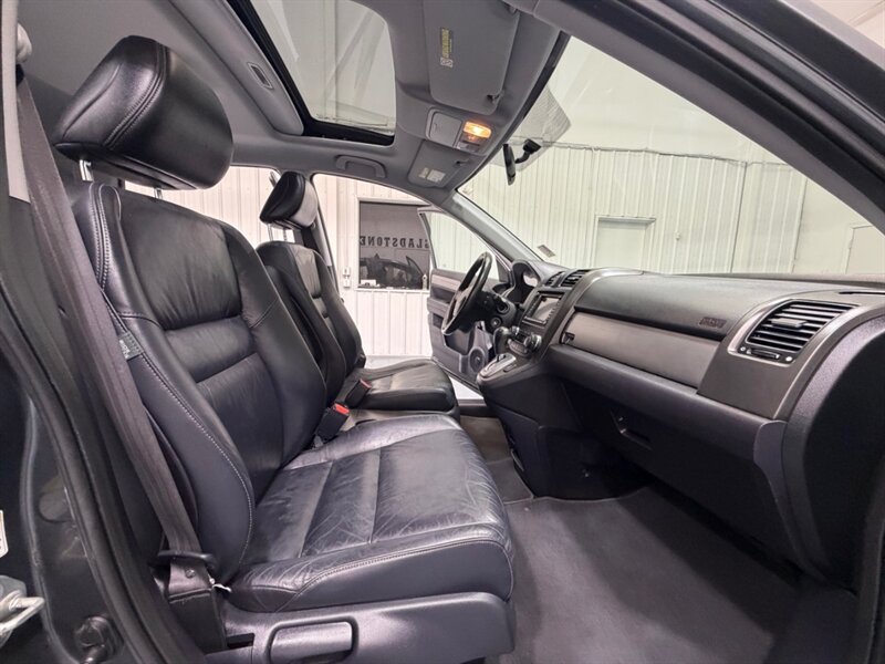 2010 Honda CR-V EX-L Sport Utility 4Cyl / New Tires / 86K Miles  / Backup Camera / Leather w. Heated Seats - Photo 12 - Gladstone, OR 97027