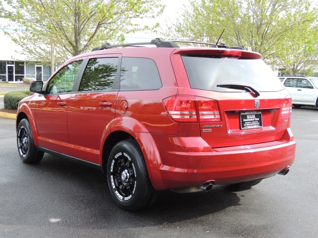 2009 Dodge Journey SXT AWD / Rear DVD / Back-Up Camera/ LOW 52k Miles   - Photo 7 - Portland, OR 97217