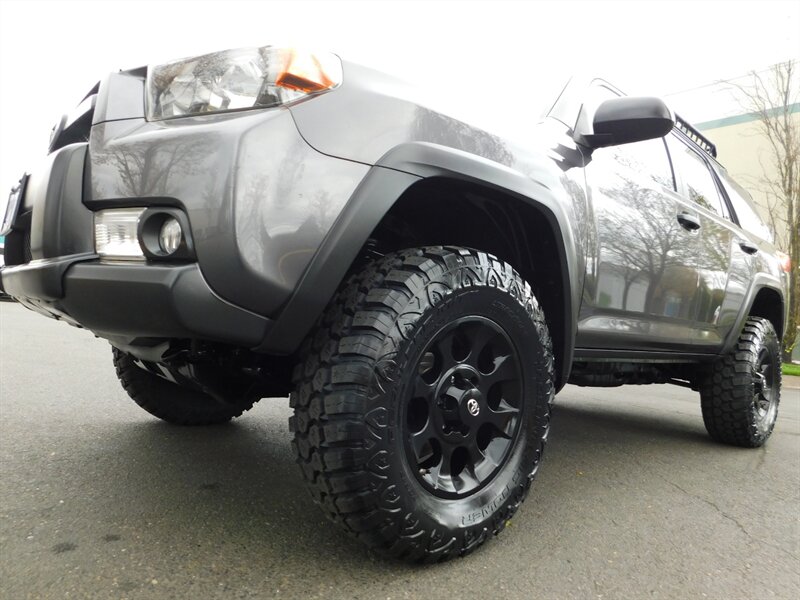 2010 Toyota 4Runner Trail Edition 4X4 / 1-OWNER /CRAWL CONTROL LIFTED   - Photo 44 - Portland, OR 97217