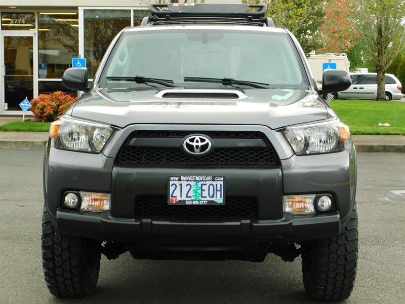 2010 Toyota 4Runner Trail Edition 4X4 / 1-OWNER /CRAWL CONTROL LIFTED   - Photo 5 - Portland, OR 97217