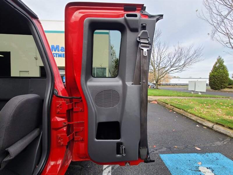 1999 Ford Ranger Super Cab V6 4.0L / FX4 OFF RD / 5 SPEED / LOW MLS  / 4-DOORS / MANUAL / CLEAN TITLE - Photo 42 - Portland, OR 97217