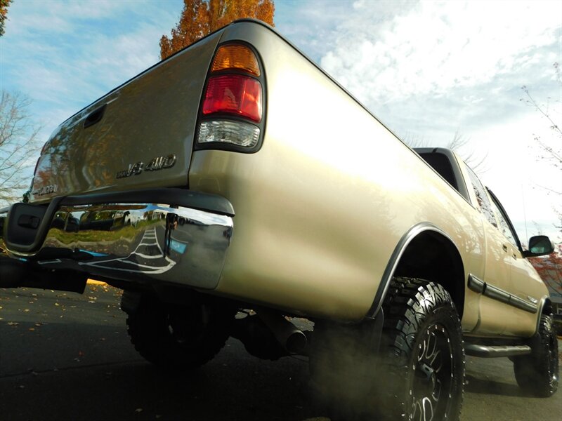 2002 Toyota Tundra SR5 V8 4dr Access Cab 4X4 / LOW MILES / LIFTED   - Photo 11 - Portland, OR 97217