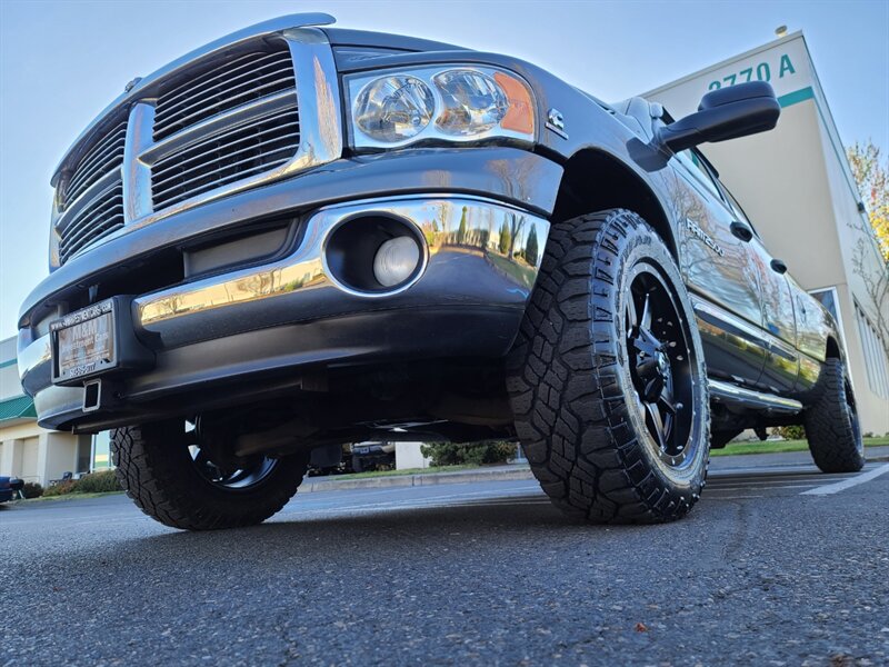 2004 Dodge Ram 2500 Laramie Quad Cab / 2WD / Leather / High Output 5.9  L CUMMINS Turbo DIESEL / Long Bed / 93,000 Miles - Photo 8 - Portland, OR 97217