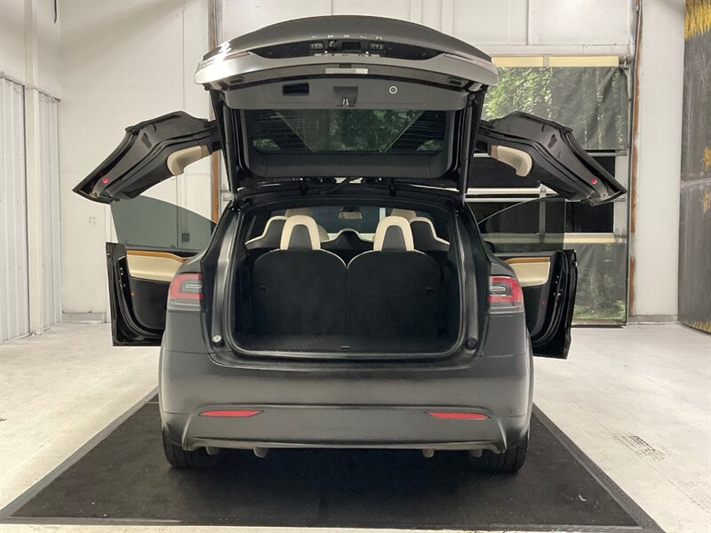 2020 Tesla Model X Long Range Plus AWD /3RD ROW SEAT/FULL SELF DRIVE  / 1-OWNER / 22 "  Wheel Rim Turbine Black / 7-Passenger / 23,000 MILES - Photo 30 - Gladstone, OR 97027