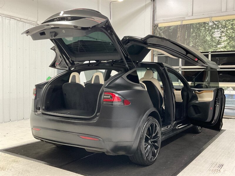 2020 Tesla Model X Long Range Plus AWD /3RD ROW SEAT/FULL SELF DRIVE  / 1-OWNER / 22 "  Wheel Rim Turbine Black / 7-Passenger / 23,000 MILES - Photo 24 - Gladstone, OR 97027