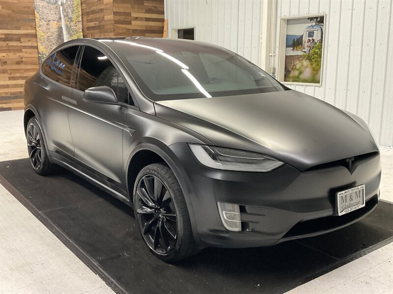 2020 Tesla Model X Long Range Plus AWD /3RD ROW SEAT/FULL SELF DRIVE  / 1-OWNER / 22 "  Wheel Rim Turbine Black / 7-Passenger / 23,000 MILES - Photo 2 - Gladstone, OR 97027