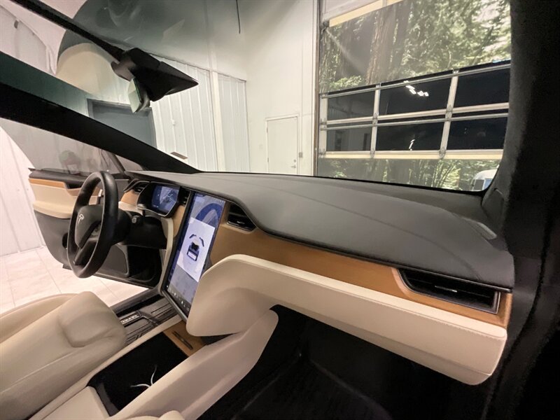 2020 Tesla Model X Long Range Plus AWD /3RD ROW SEAT/FULL SELF DRIVE  / 1-OWNER / 22 "  Wheel Rim Turbine Black / 7-Passenger / 23,000 MILES - Photo 16 - Gladstone, OR 97027