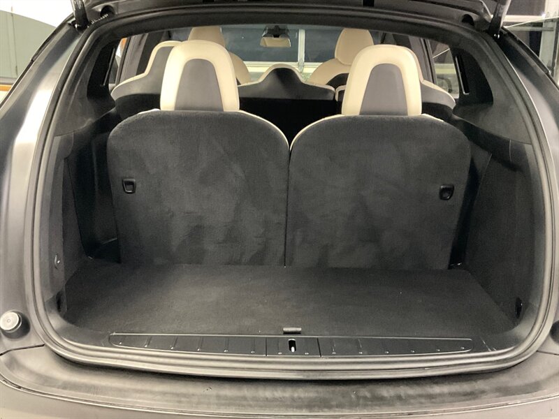 2020 Tesla Model X Long Range Plus AWD /3RD ROW SEAT/FULL SELF DRIVE  / 1-OWNER / 22 "  Wheel Rim Turbine Black / 7-Passenger / 23,000 MILES - Photo 12 - Gladstone, OR 97027