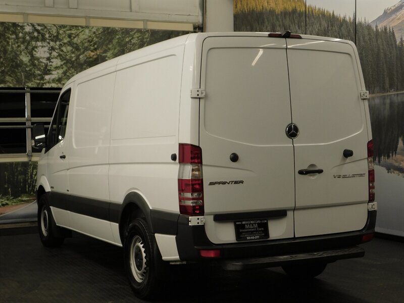 2015 Mercedes-Benz Sprinter 2500 Cargo Van  3.0   - Photo 7 - Gladstone, OR 97027