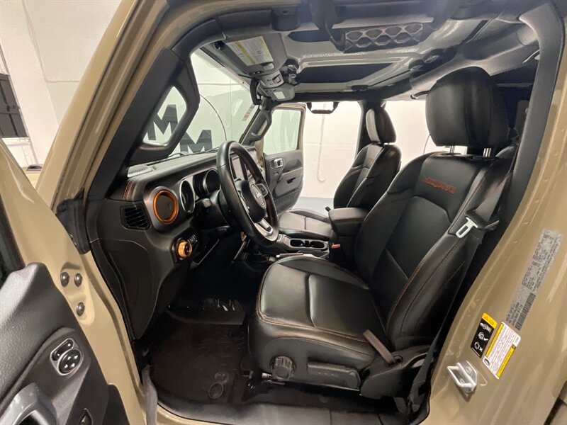 2020 Jeep Gladiator Mojave Pickup 4X4 / 1-OWNER / LIFTED / 31K MILES  / ZERO RUST / LIFTED w. 35 " BF GOODRICH TIRES & ICON WHEELS / Premium Audio Group / Alpine Sound - Photo 14 - Gladstone, OR 97027