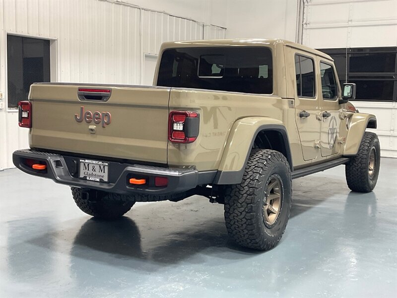 2020 Jeep Gladiator Mojave Pickup 4X4 / 1-OWNER / LIFTED / 31K MILES  / ZERO RUST / LIFTED w. 35 " BF GOODRICH TIRES & ICON WHEELS / Premium Audio Group / Alpine Sound - Photo 7 - Gladstone, OR 97027