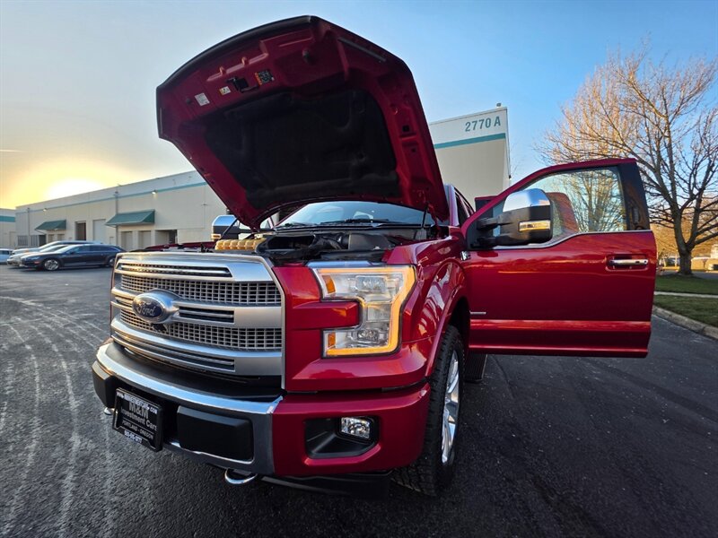 2017 Ford F-150 PLATINUM / 4X4 / PANORAMA ROOF / FULLY LOADED / SUPERCREW CAB / RADAR CRUISE / BLIND SPOT / REAR DIFFERENTIAL LOCKER - Photo 25 - Portland, OR 97217