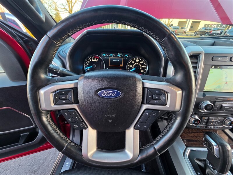 2017 Ford F-150 PLATINUM / 4X4 / PANORAMA ROOF / FULLY LOADED / SUPERCREW CAB / RADAR CRUISE / BLIND SPOT / REAR DIFFERENTIAL LOCKER - Photo 59 - Portland, OR 97217