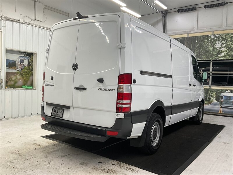 2012 Mercedes-Benz Sprinter 2500 CARGO VAN / 3.0L V6 DIESEL / Backup Camera  / STANDARD ROOF w. 144 " WB / 130,000 MILES - Photo 8 - Gladstone, OR 97027