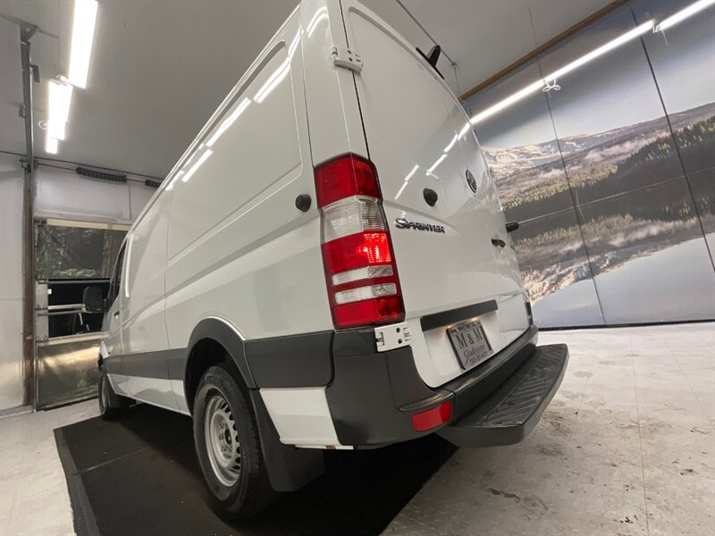 2012 Mercedes-Benz Sprinter 2500 CARGO VAN / 3.0L V6 DIESEL / Backup Camera  / STANDARD ROOF w. 144 " WB / 130,000 MILES - Photo 24 - Gladstone, OR 97027