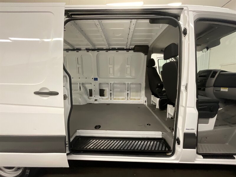 2012 Mercedes-Benz Sprinter 2500 CARGO VAN / 3.0L V6 DIESEL / Backup Camera  / STANDARD ROOF w. 144 " WB / 130,000 MILES - Photo 12 - Gladstone, OR 97027