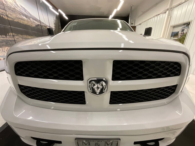 2019 RAM 1500 Tradesman Crew Cab 4X4 / 5.7L V8 / Backup Camera  / 8-Speed Transmission - Photo 30 - Gladstone, OR 97027