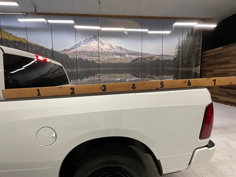 2019 RAM 1500 Tradesman Crew Cab 4X4 / 5.7L V8 / Backup Camera  / 8-Speed Transmission - Photo 11 - Gladstone, OR 97027