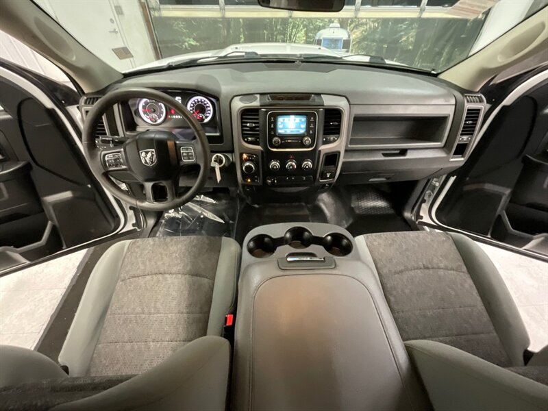 2019 RAM 1500 Tradesman Crew Cab 4X4 / 5.7L V8 / Backup Camera  / 8-Speed Transmission - Photo 41 - Gladstone, OR 97027