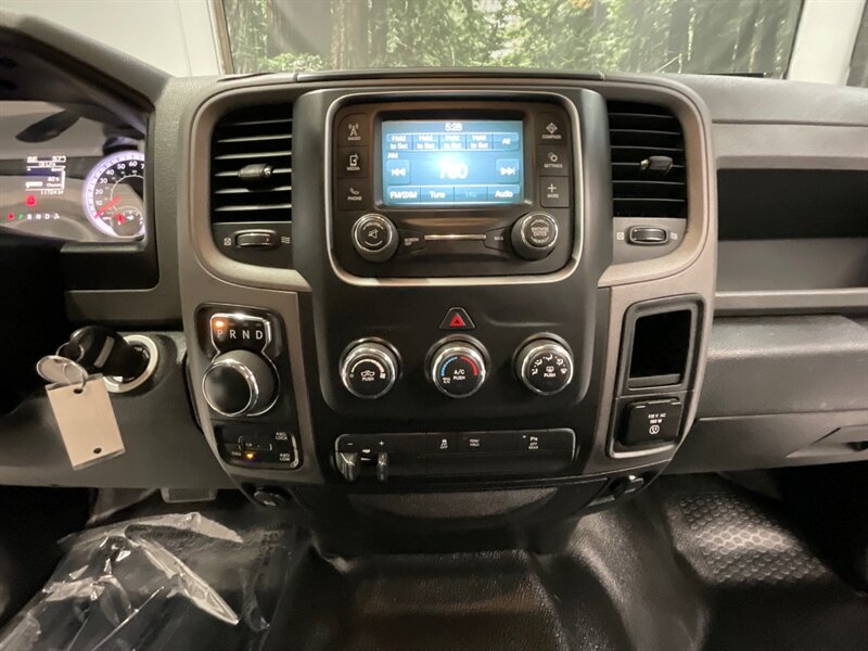 2019 RAM 1500 Tradesman Crew Cab 4X4 / 5.7L V8 / Backup Camera  / 8-Speed Transmission - Photo 21 - Gladstone, OR 97027