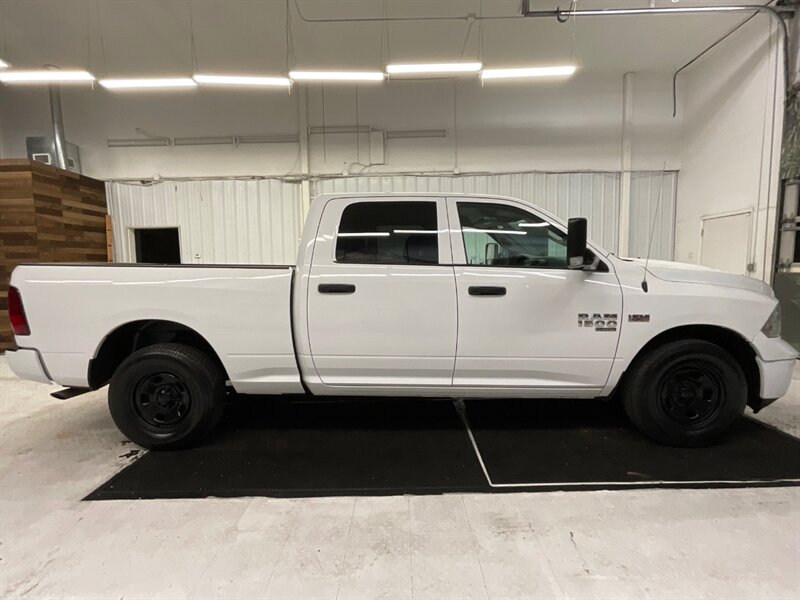 2019 RAM 1500 Tradesman Crew Cab 4X4 / 5.7L V8 / Backup Camera  / 8-Speed Transmission - Photo 4 - Gladstone, OR 97027