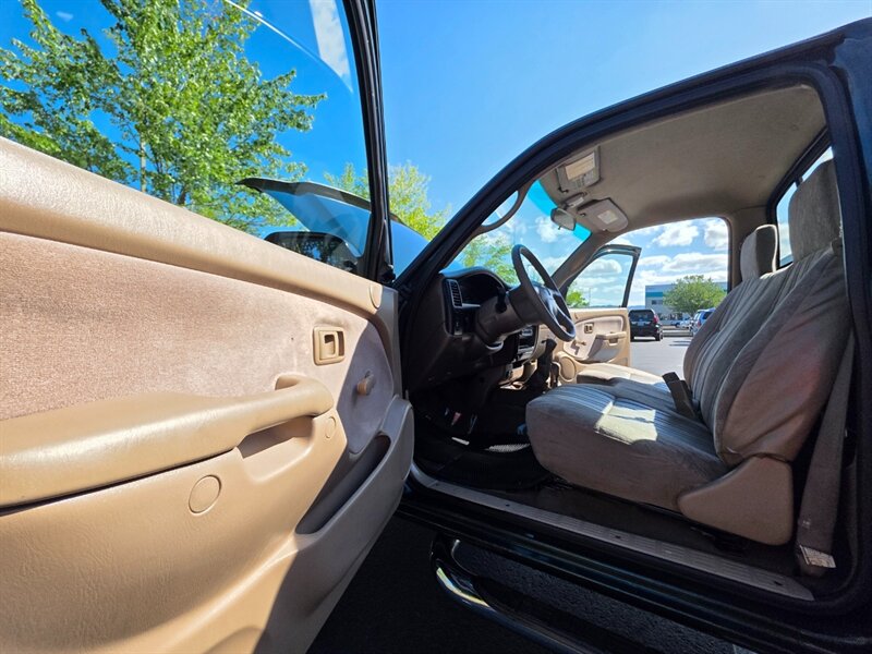 2002 Toyota Tacoma SINGLE CAB 4-CYL 2.7L / 4X4 / 5-SPEED / 1-OWNER / MANUAL TRANSMISSION / 169K MILES / NO RUST / IMMACULATE - Photo 37 - Portland, OR 97217